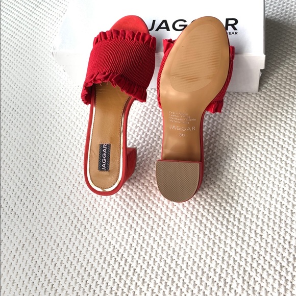 Stitched Block Heel in Red from Jaggar - Picture 3 of 4